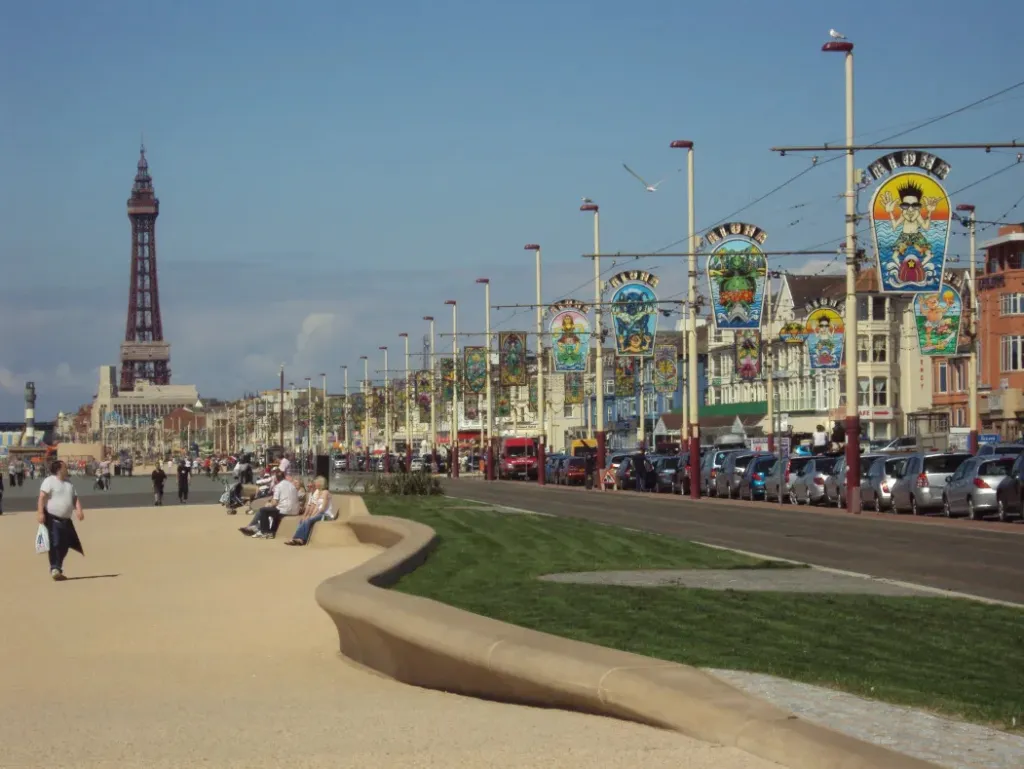 Blackpool_promenade
