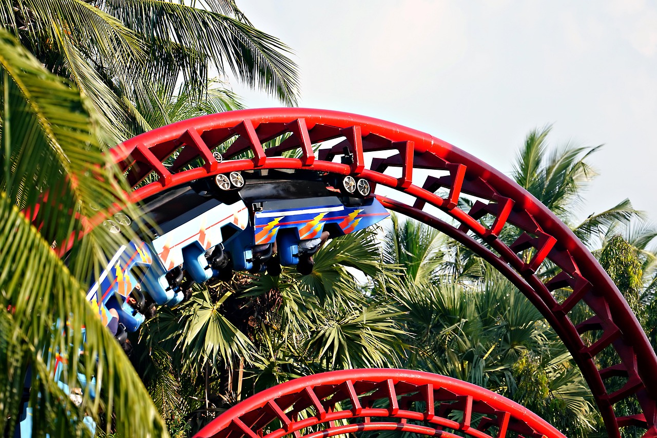 ignartonosbg-roller-coaster-7942853_1280